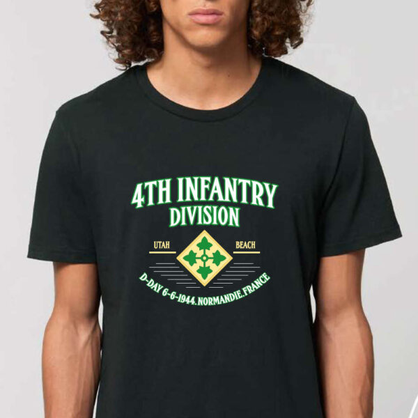 T-shirt "4th infantry division" noir