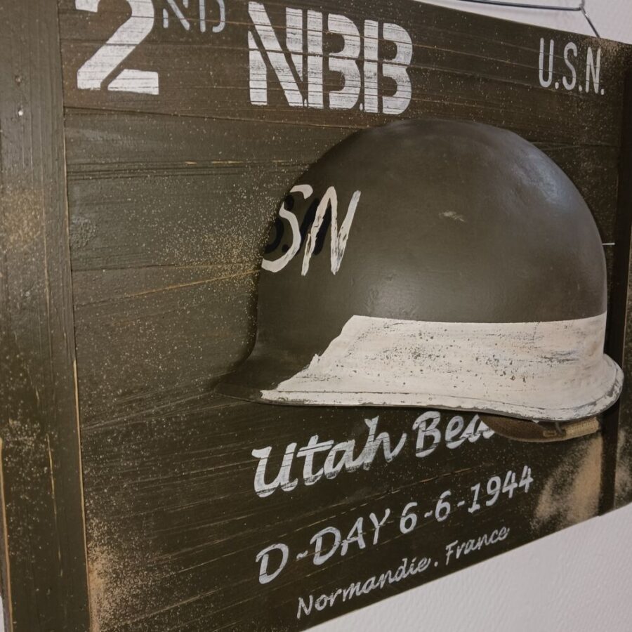 Panneau bois Demi-Casque "2nd NBB USN" – Image 2