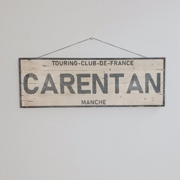 Panneau bois "CARENTAN - Touring club de France"