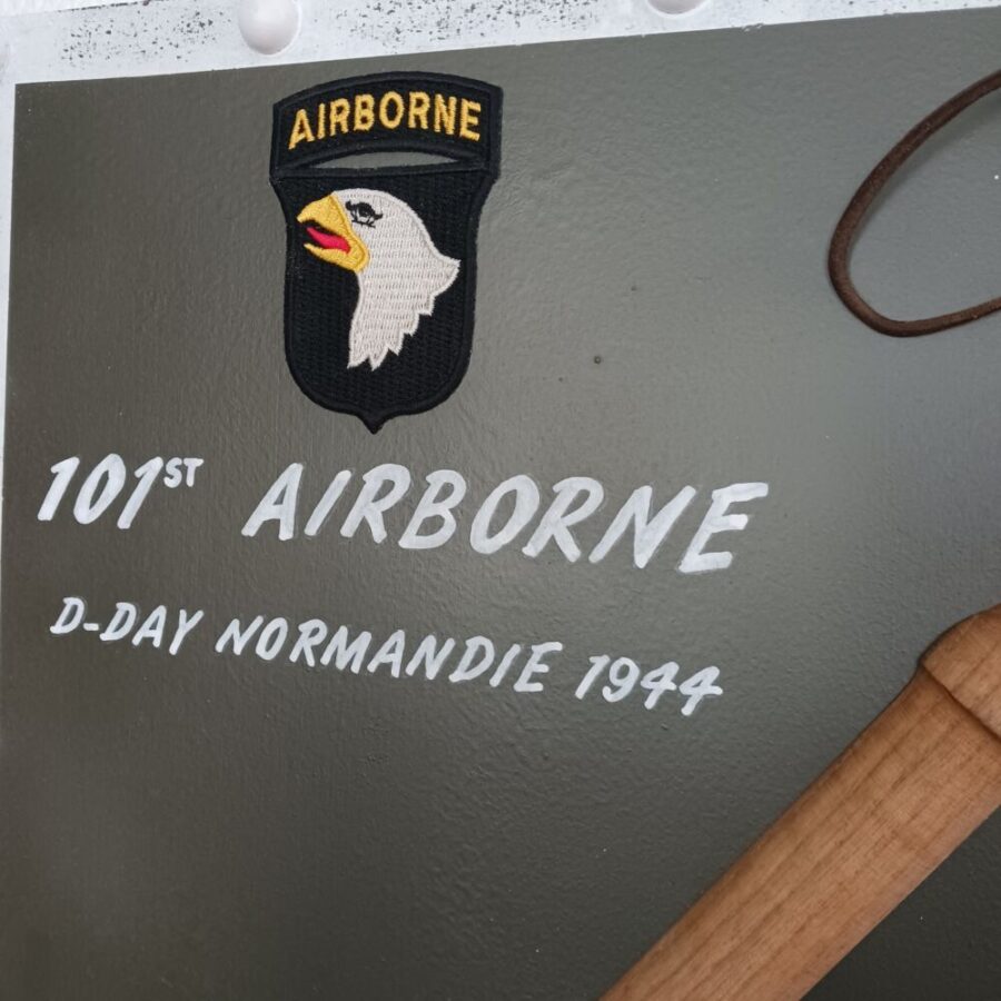 Panneau bois "Military Police" 101ème Airborne – Image 5