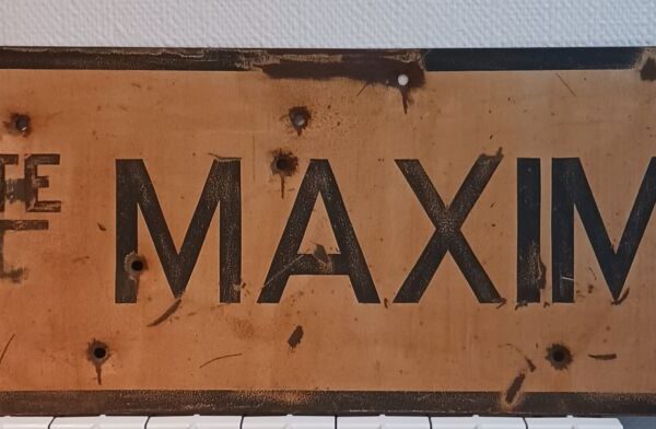 Panneau métal "Sainte MAXIME"