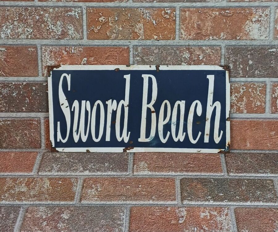 Panneau métal "SWORD BEACH"