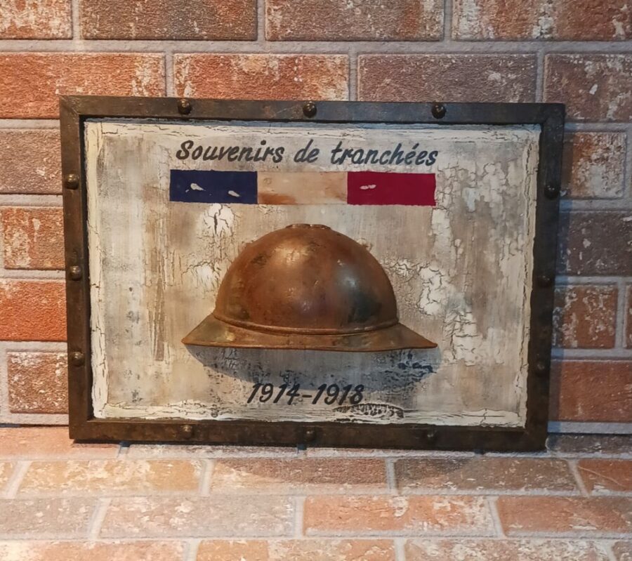 Panneau Demi Casque "Souvenirs de tranchées"  1914-1918