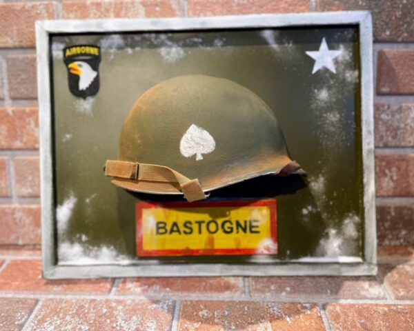 Panneau Demi Casque "BASTOGNE" 101ème Airborne