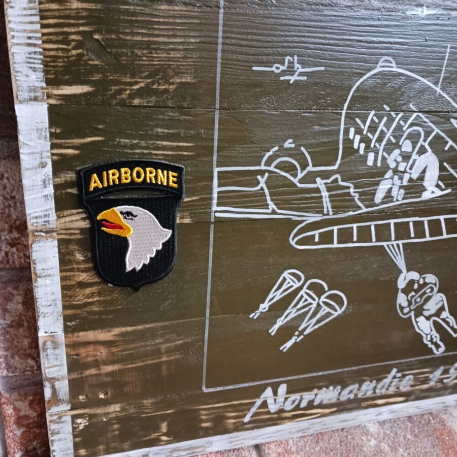 Panneau bois "NORMANDY 1944" – Image 3