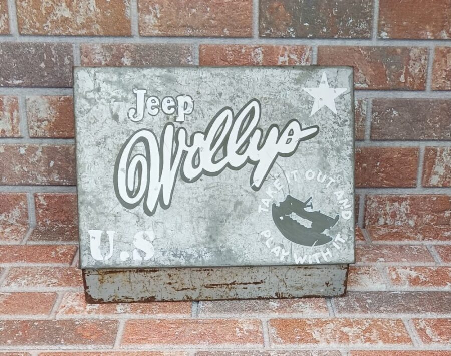 BOITE METAL ANCIENNE PEINTE "JEEP WILLYS" – Image 2