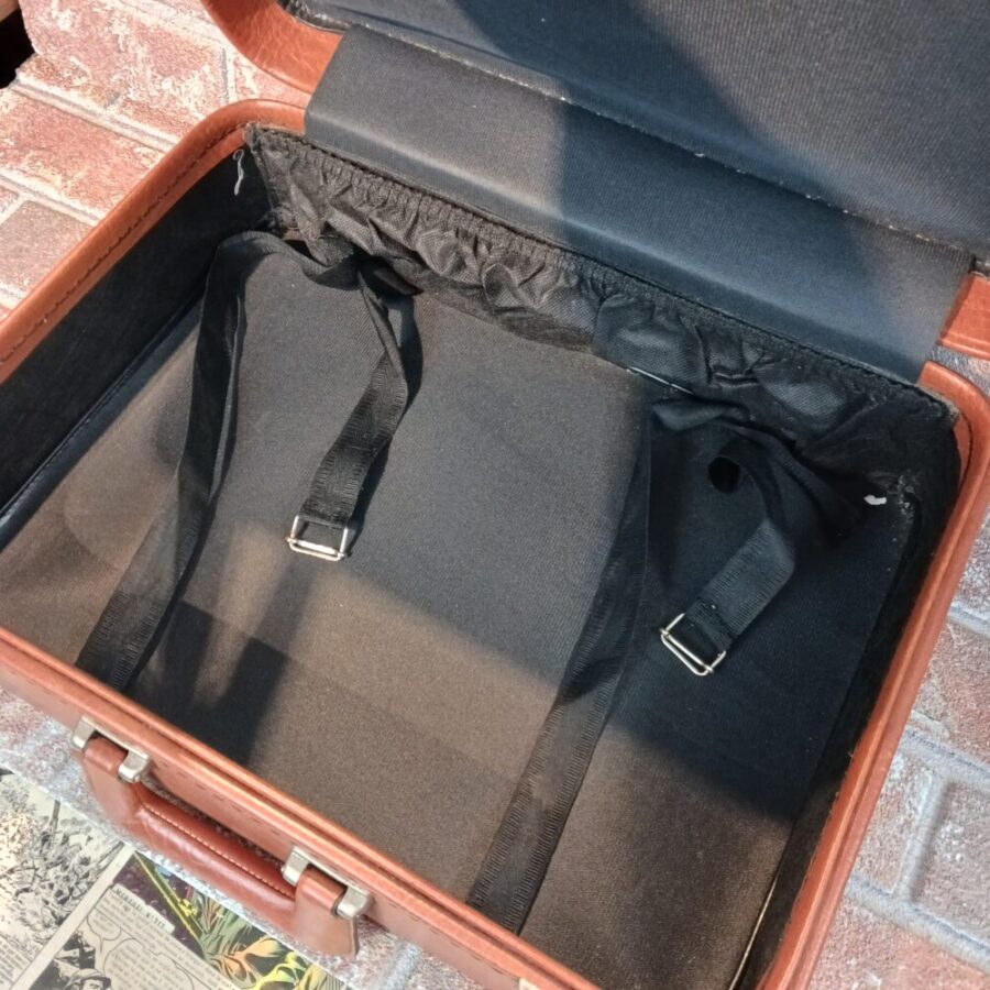 VALISE CUIR ANCIENNE PEINTE "BIP-BIP" – Image 3